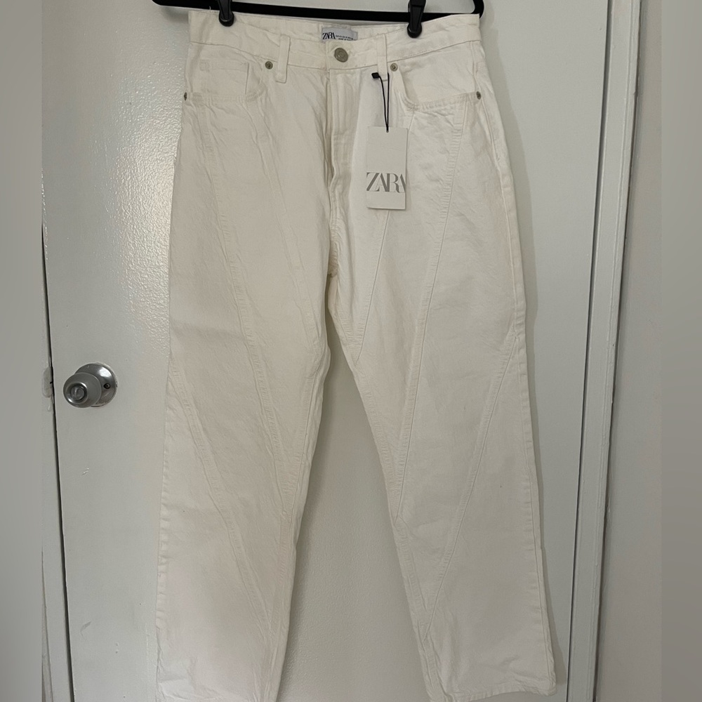 NWT ZARA WHITE DETAILED JEANS